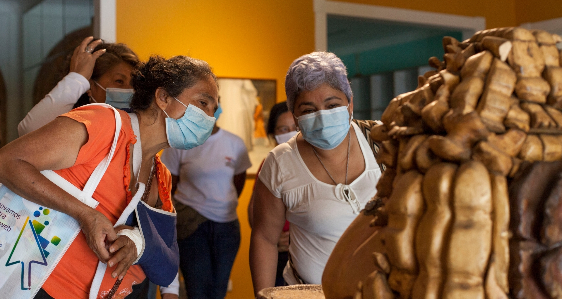 31. Barrio adentro_1920x1024